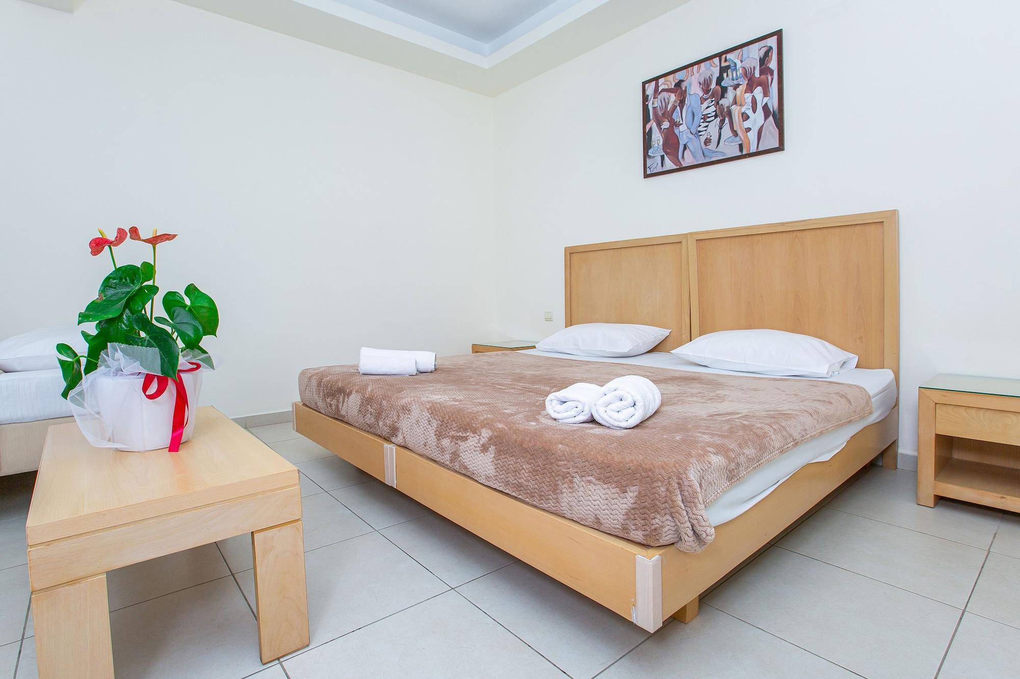 Hermes Hotel Malia Exterior photo