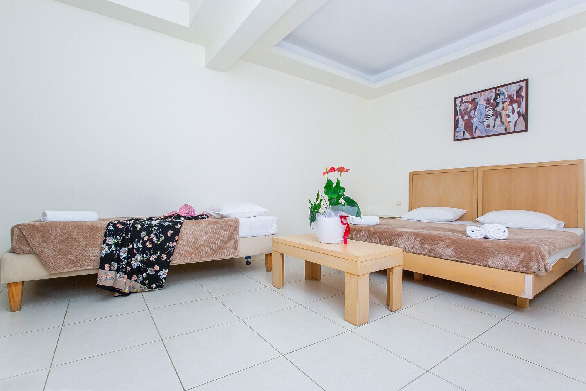 Hermes Hotel Malia Exterior photo