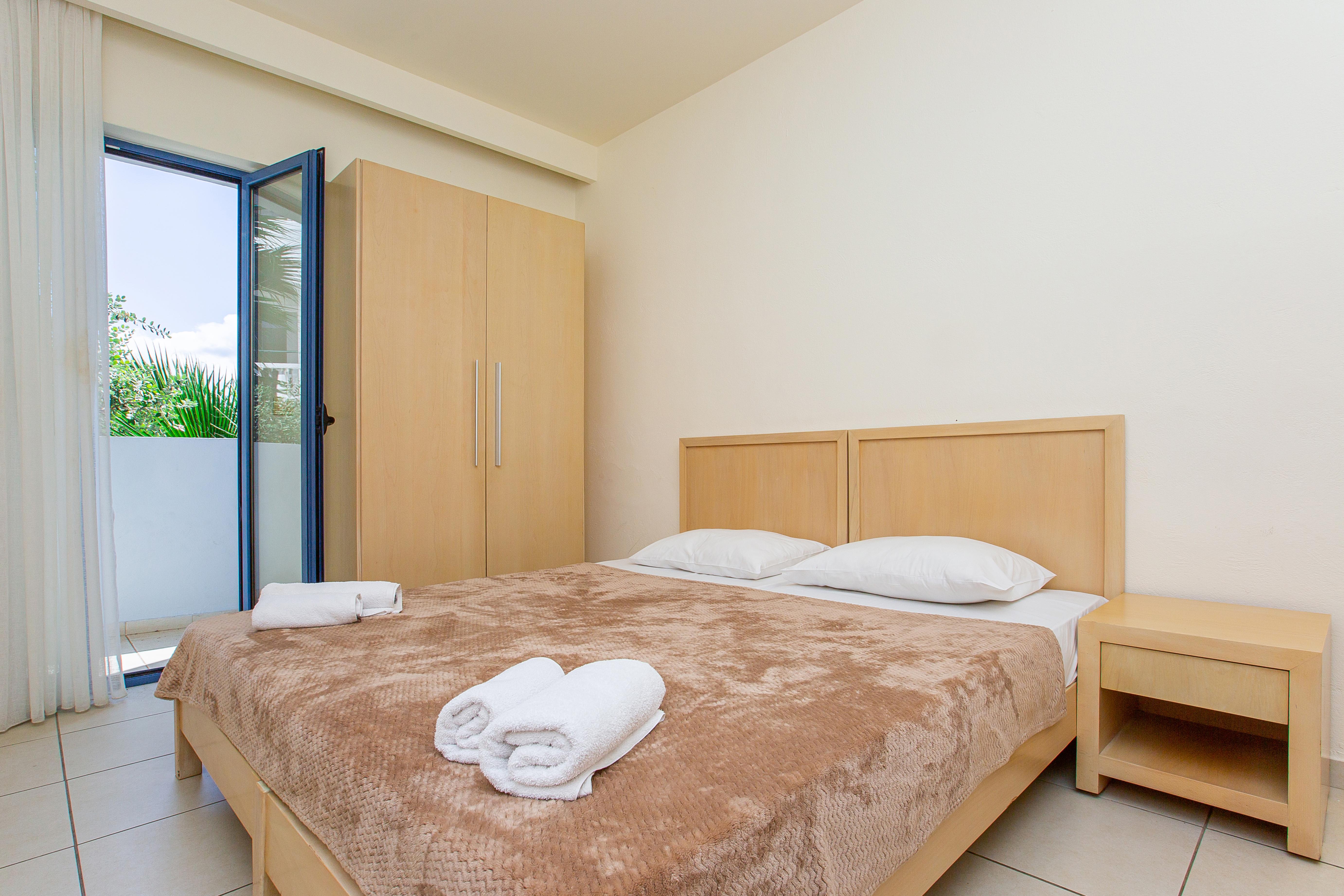 Hermes Hotel Malia Exterior photo