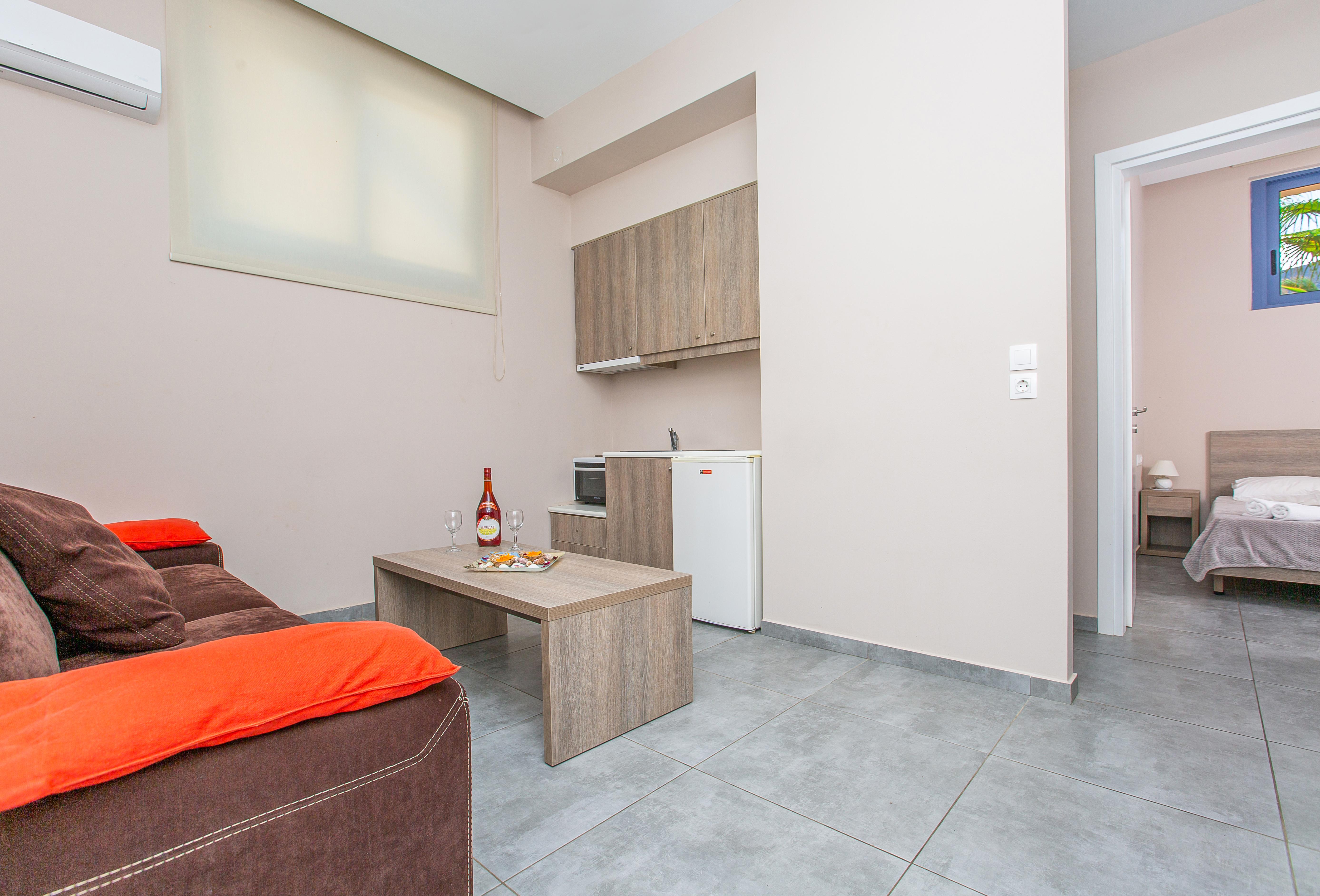 Hermes Hotel Malia Exterior photo