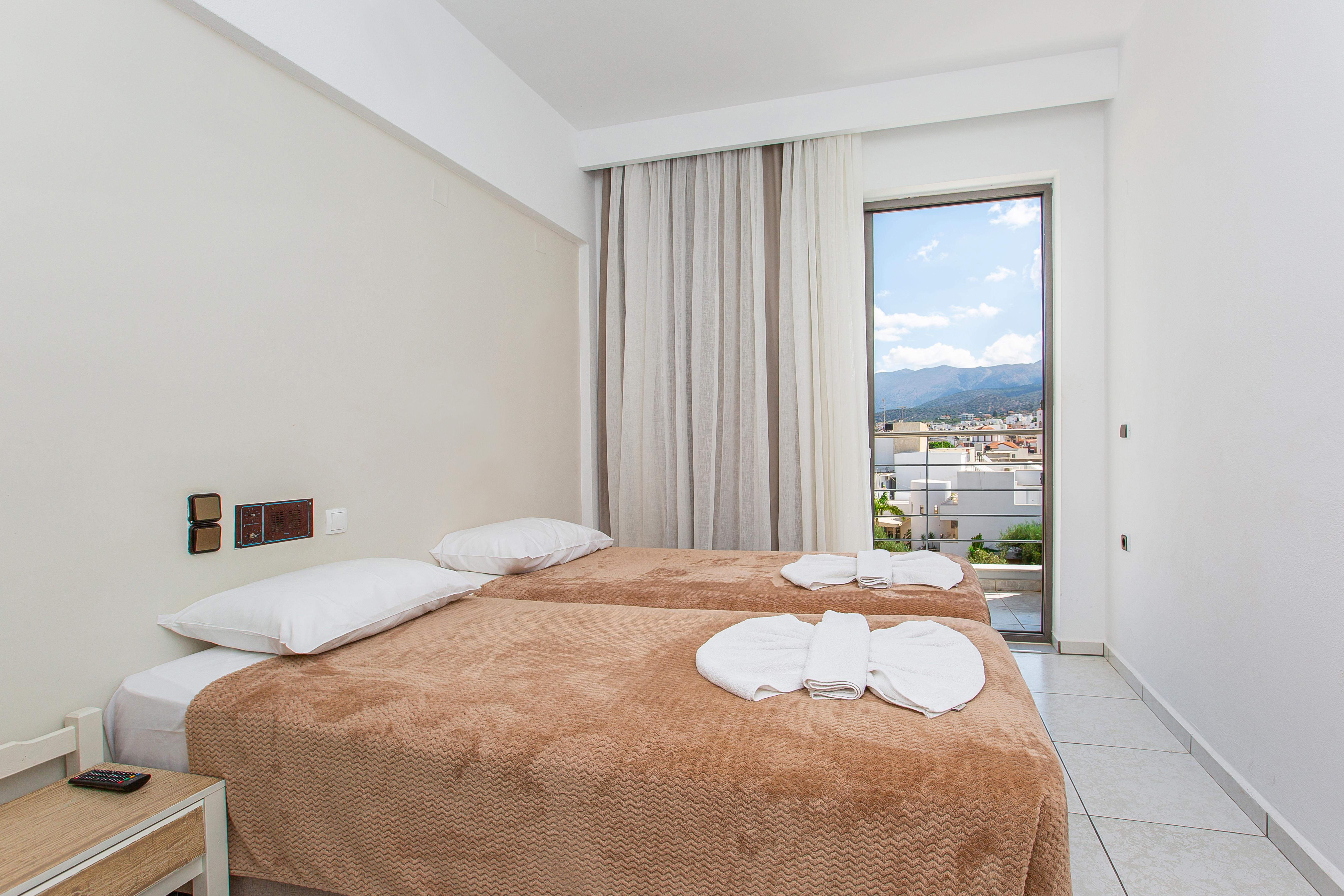 Hermes Hotel Malia Exterior photo